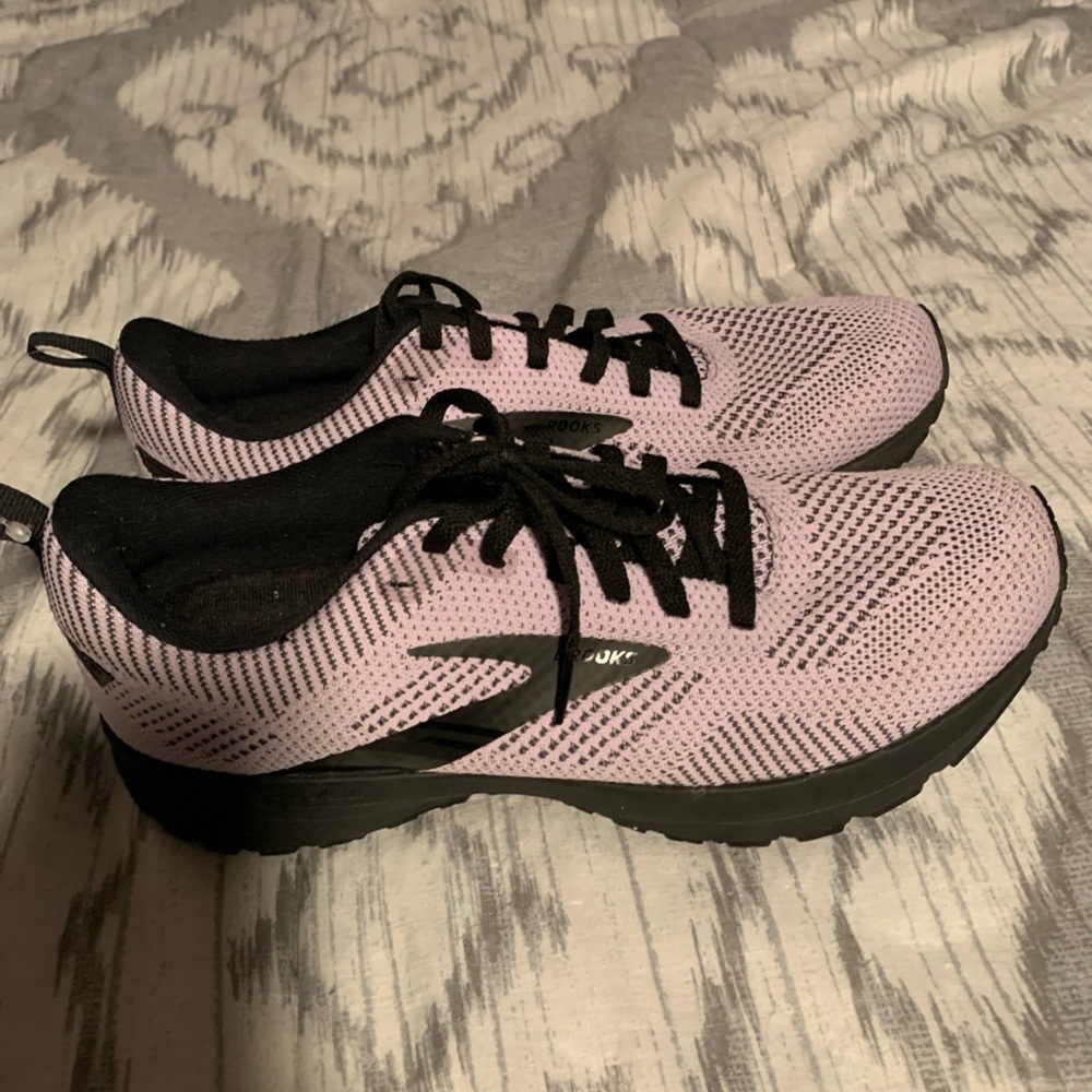Brooks Women's Athletic Shoes in Lavender - Picture 3 of 5